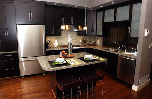 Proper arrangement of kitchen units is essential for the rational use
